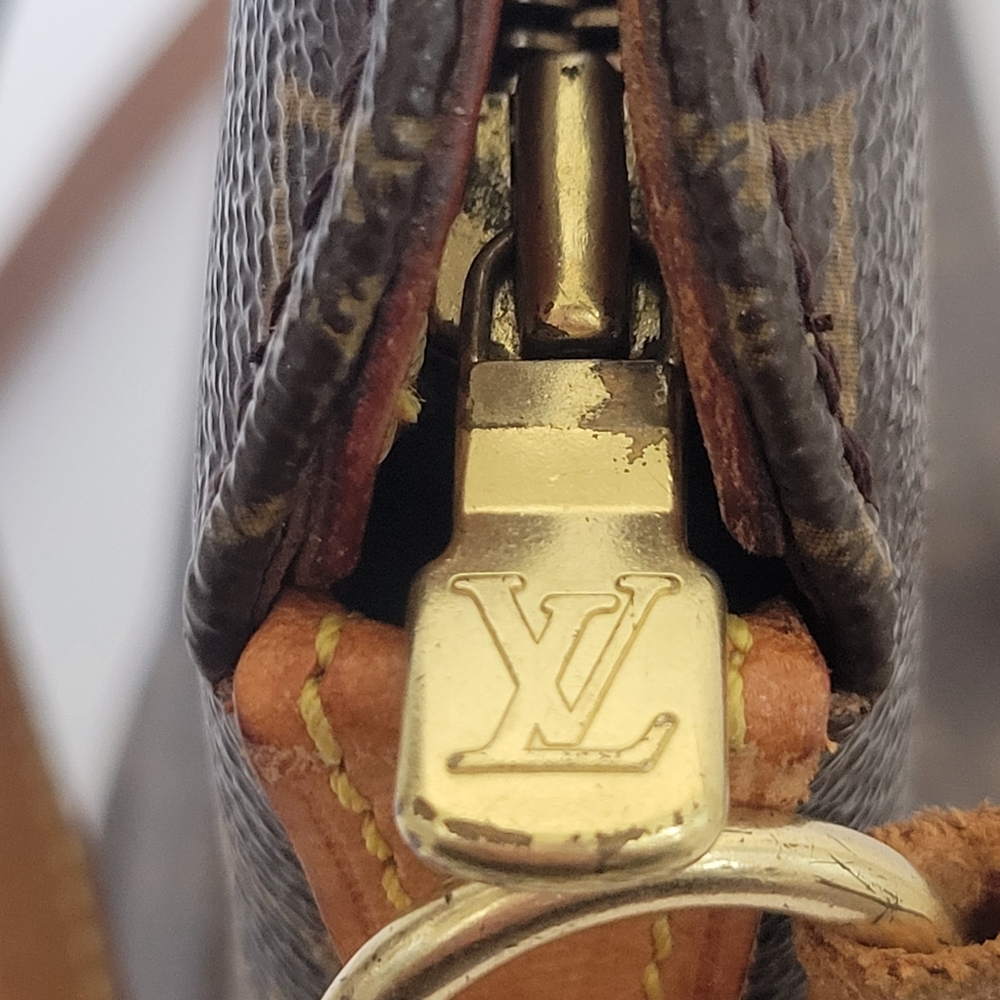 Louis Vuitton LV Crossbody bag Drouot Brown Monogram - Picture 9 of 16